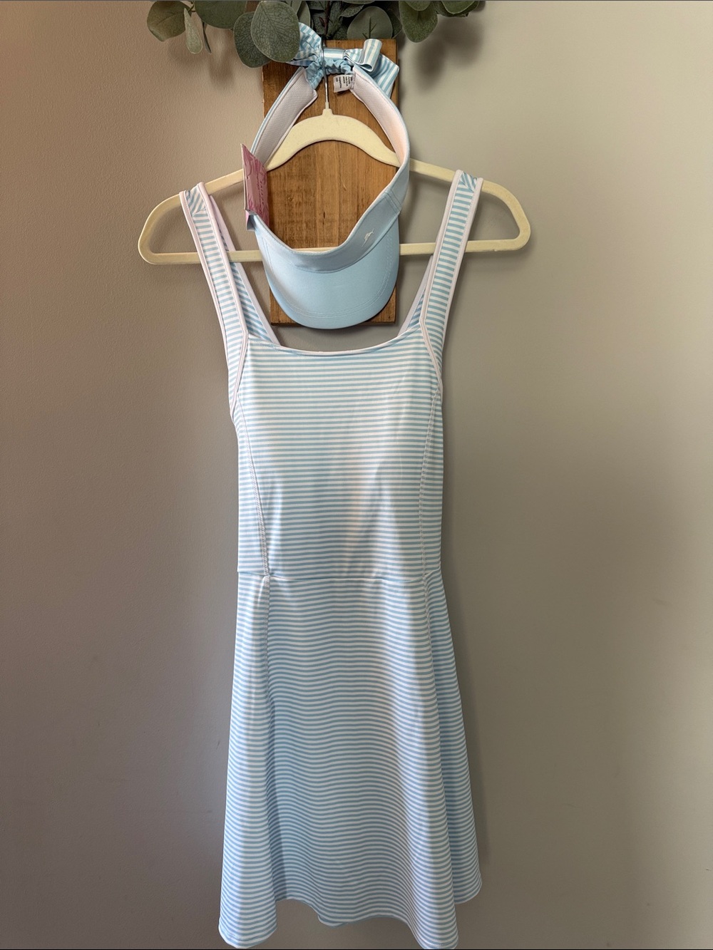 TOMMY BAHAMA Active Wear Blue & White Dress w Matching Visor, S, NWTs